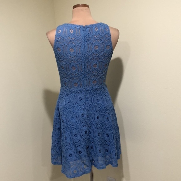 ModCloth BB Dakota Dress Size 6 Blue Lace Fit and Flare - Picture 5 of 9